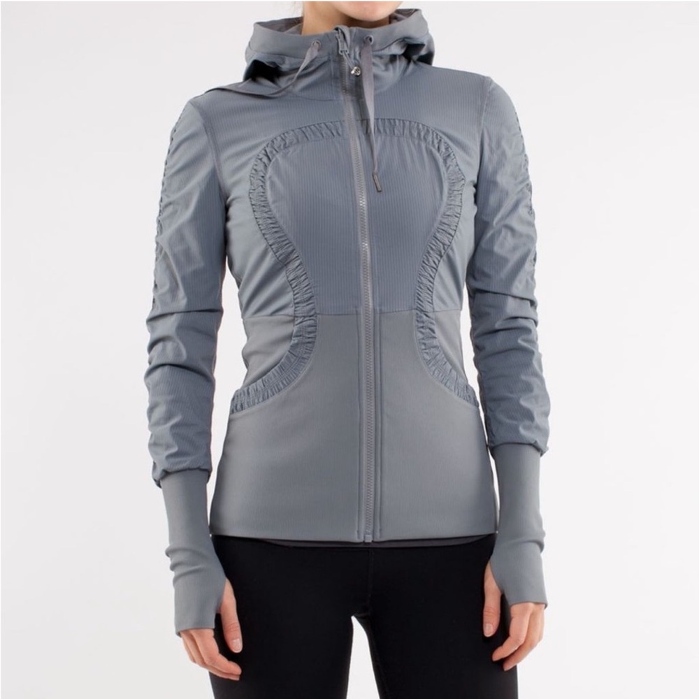 LULULEMON DANCE STUDIO JACKET - GREY (8)